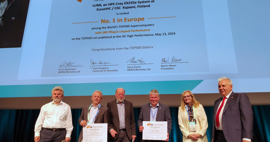 LUMI awarded at the Top500 ceremony at ISC2